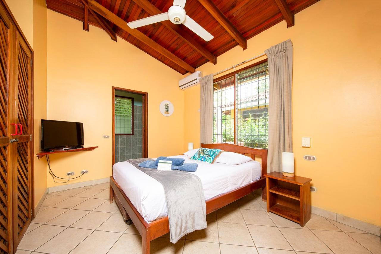 Hotel Bahia Esmeralda Потреро Екстер'єр фото