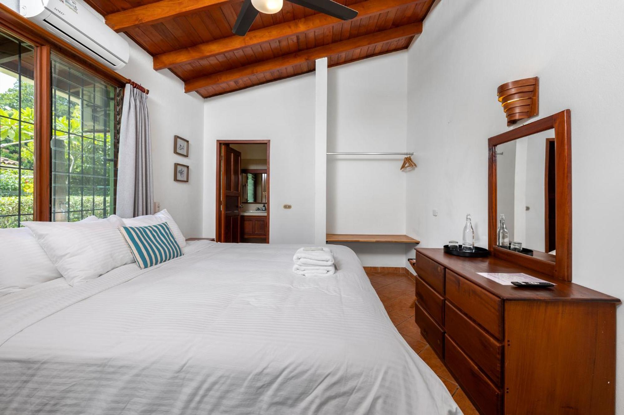 Hotel Bahia Esmeralda Потреро Екстер'єр фото